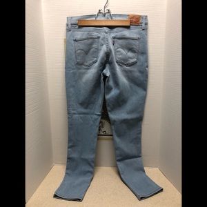 311 Shapping Skinny Levi’s 31